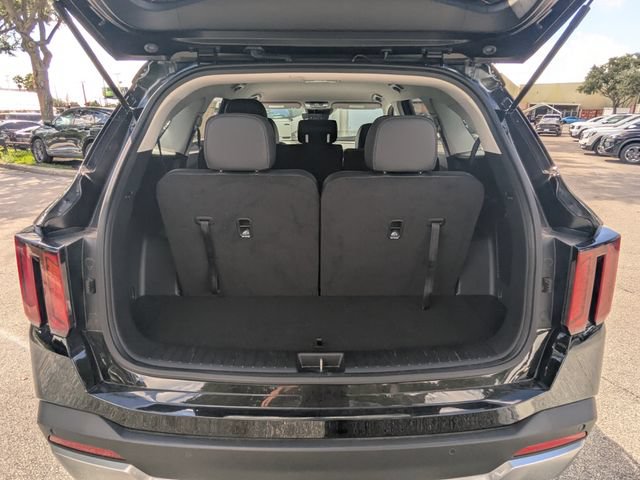 Used 2026 Kia Sorento S FWD image 13