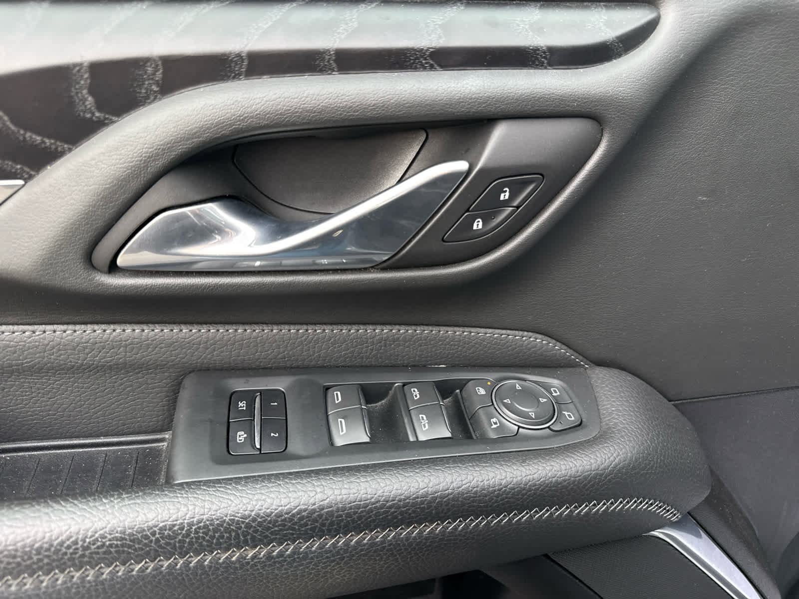 Used 2021 GMC Yukon XL Denali w/ LPO, Illumination Package image 17