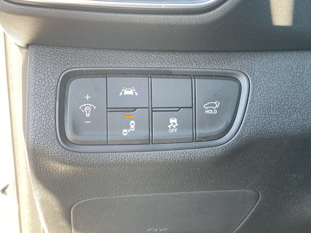 Used 2020 Hyundai Santa Fe SEL w/ Convenience Package FWD image 21