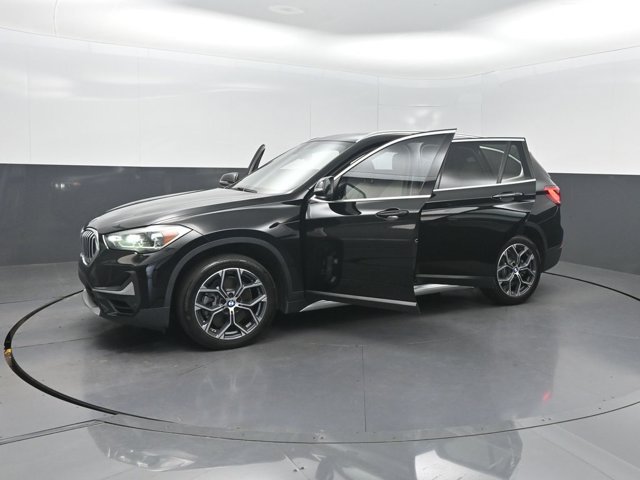 Used 2022 BMW X1 sDrive28i w/ Premium Package FWD image 32