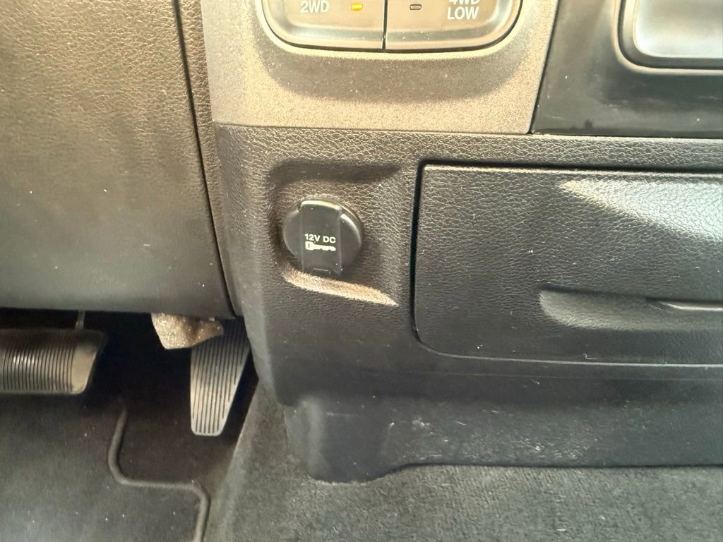 Used 2017 RAM 1500 Express image 20