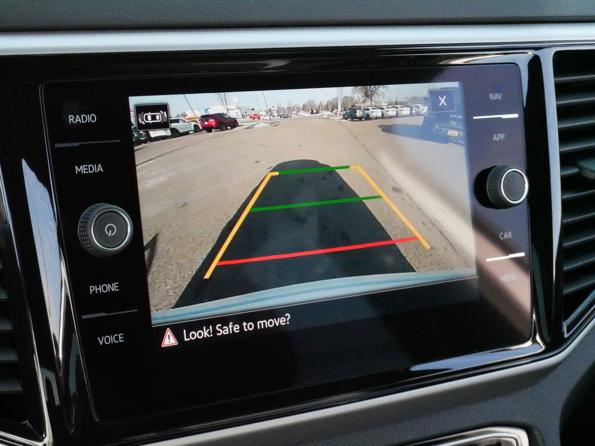 Used 2023 Volkswagen Atlas Cross Sport SEL R-Line image 30