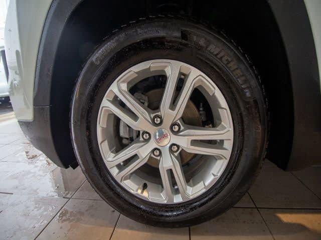 Certified 2023 GMC Terrain SLE w/ Driver Convenience Package image 30