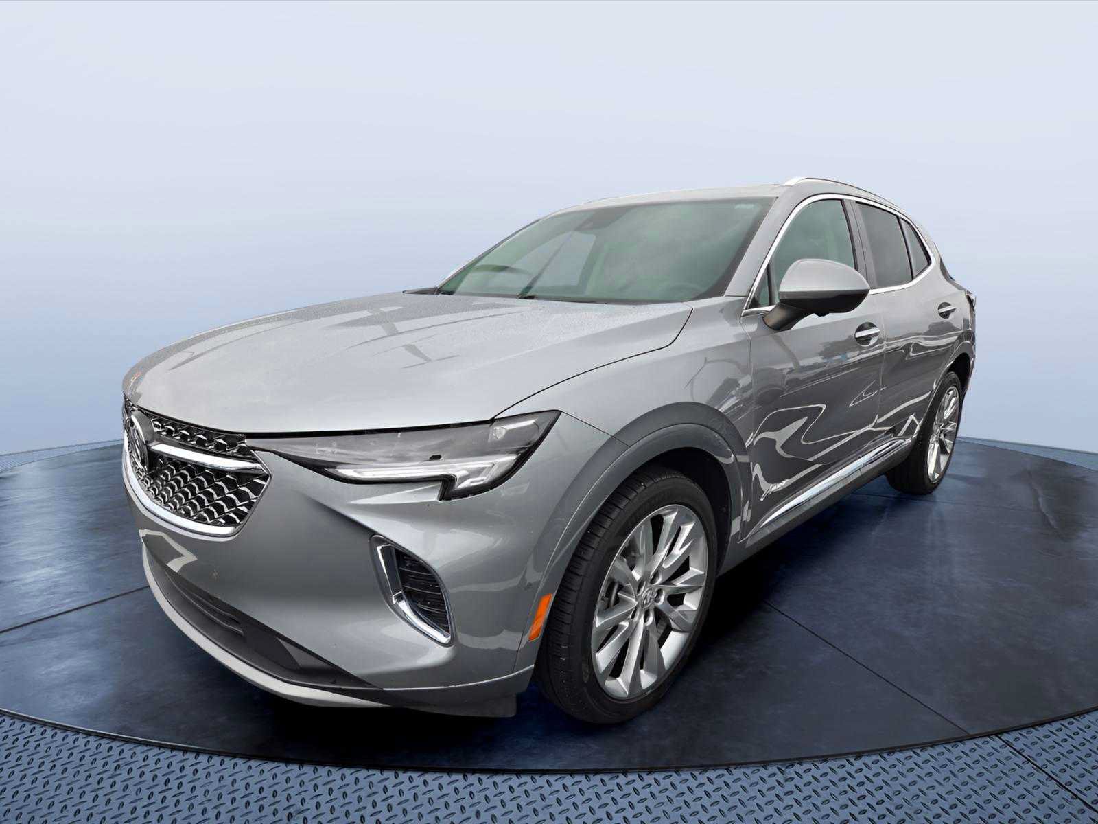 Used 2023 Buick Envision Avenir FWD image 2