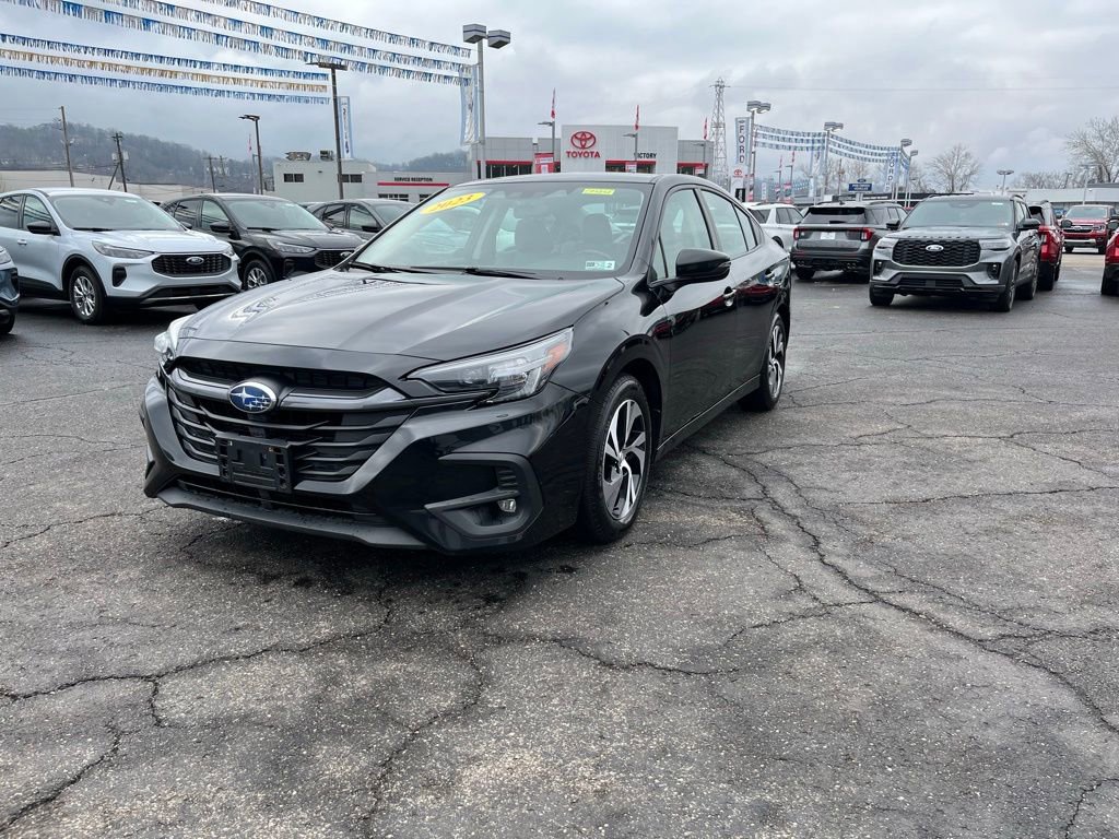 Used 2023 Subaru Legacy Premium image 3