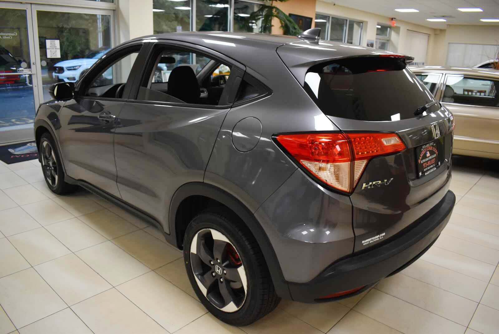 Used 2018 Honda HR-V EX image 6