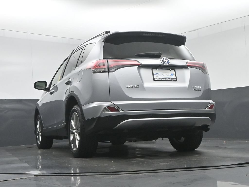 Used 2018 Toyota RAV4 Limited AWD/4WD image 57