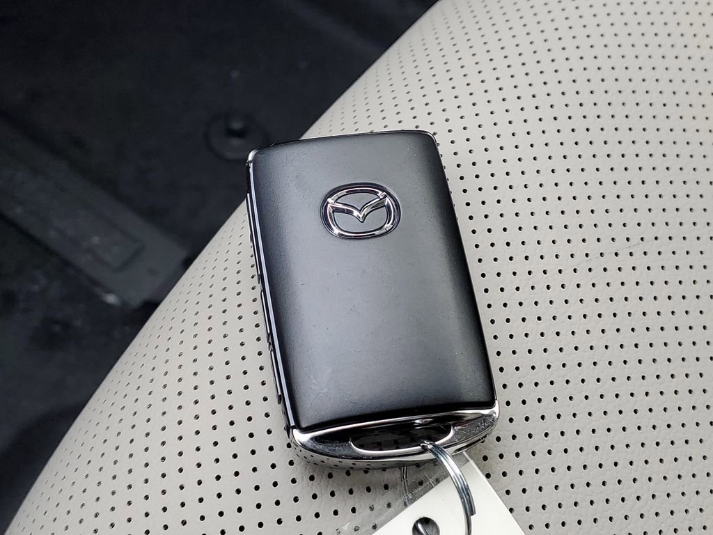 New 2026 MAZDA CX-90 3.3 Turbo w/ Preferred Package image 32