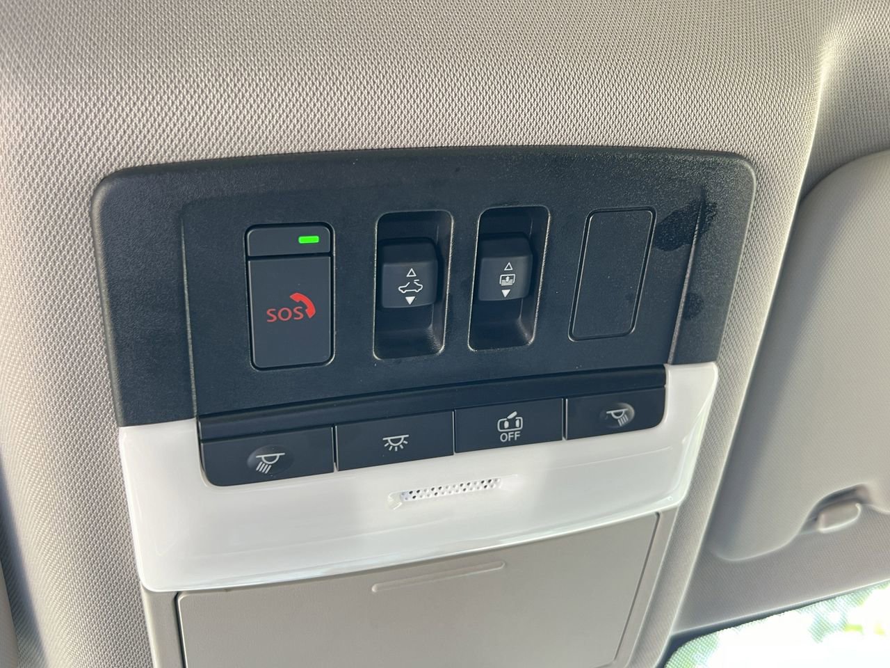 Certified 2023 Nissan Rogue SL w/ SL Premium Package image 22