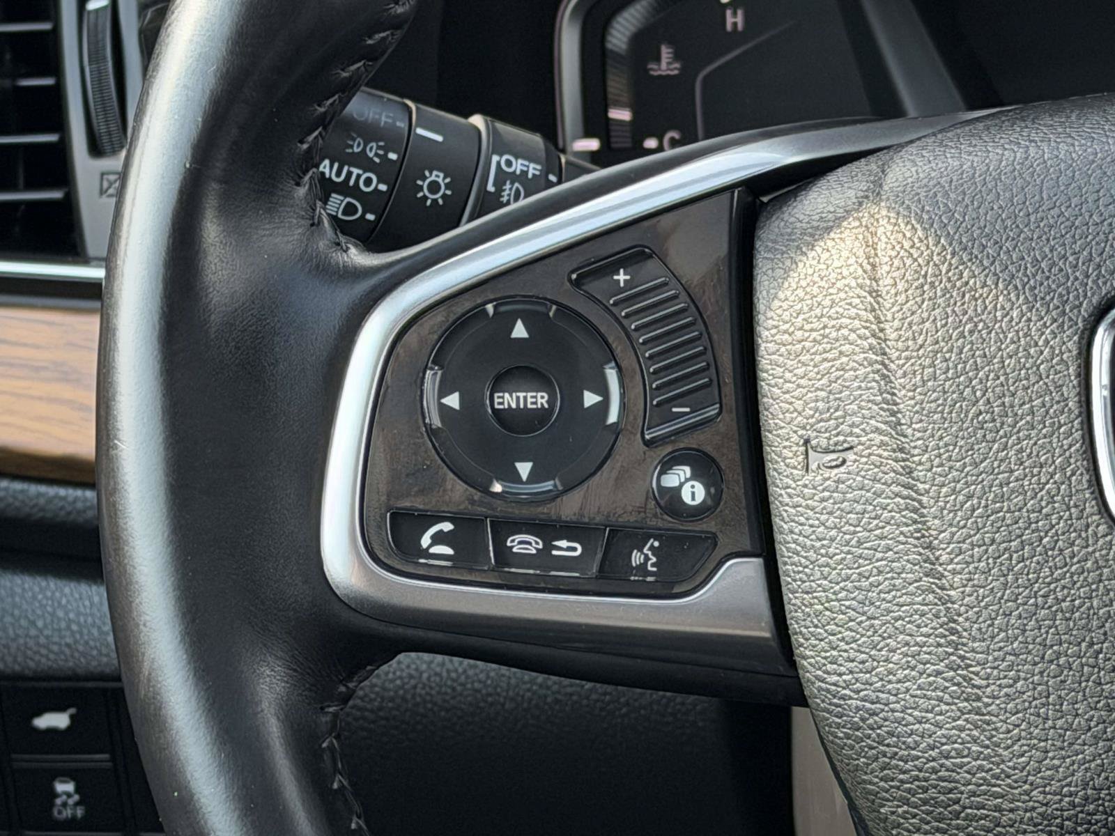 Used 2017 Honda CR-V EX-L image 18
