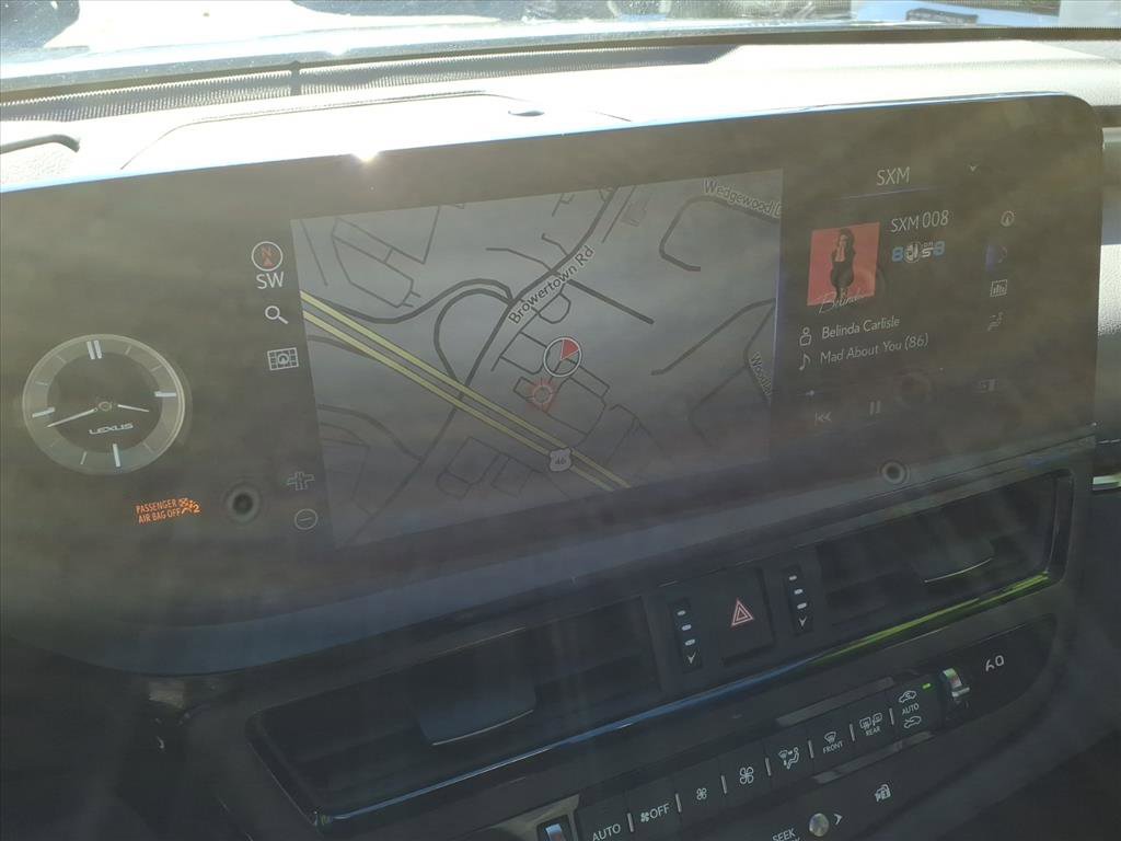 Certified 2022 Lexus ES 350 F Sport image 16