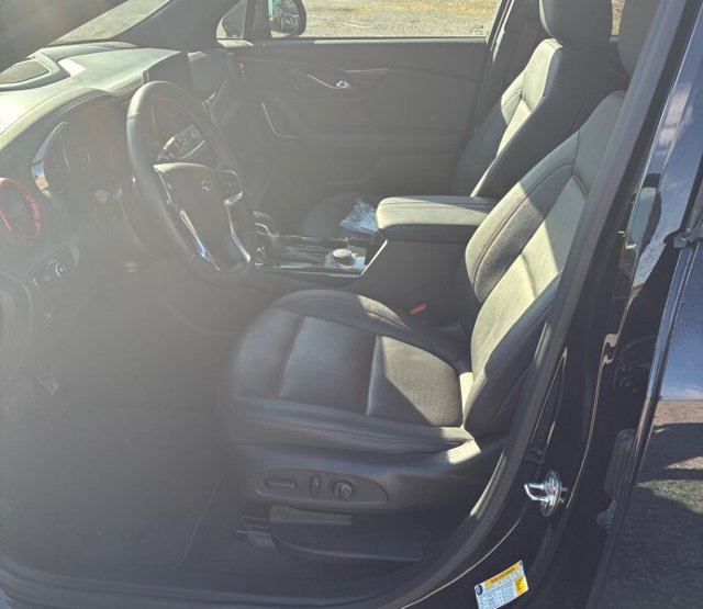 Used 2024 Chevrolet Blazer RS w/ Driver Confidence II Package FWD image 5