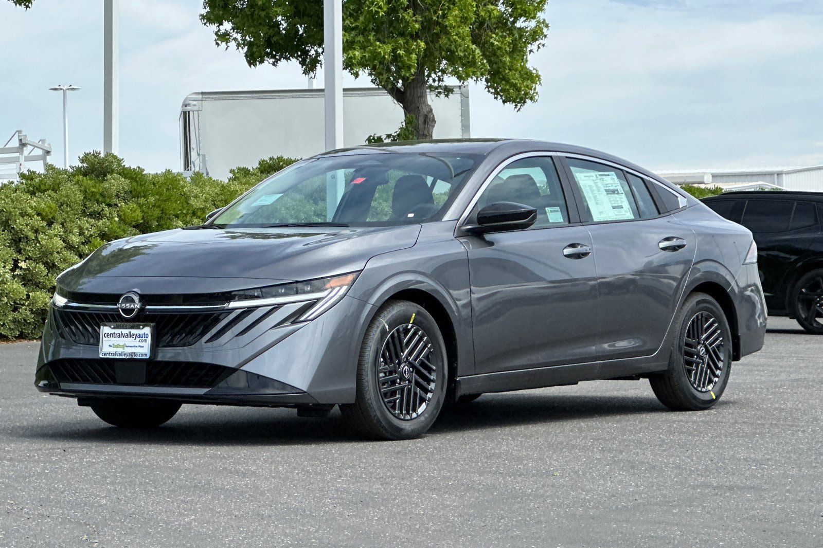 New 2026 Nissan Sentra SV w/ SV Convenience Package FWD image 8