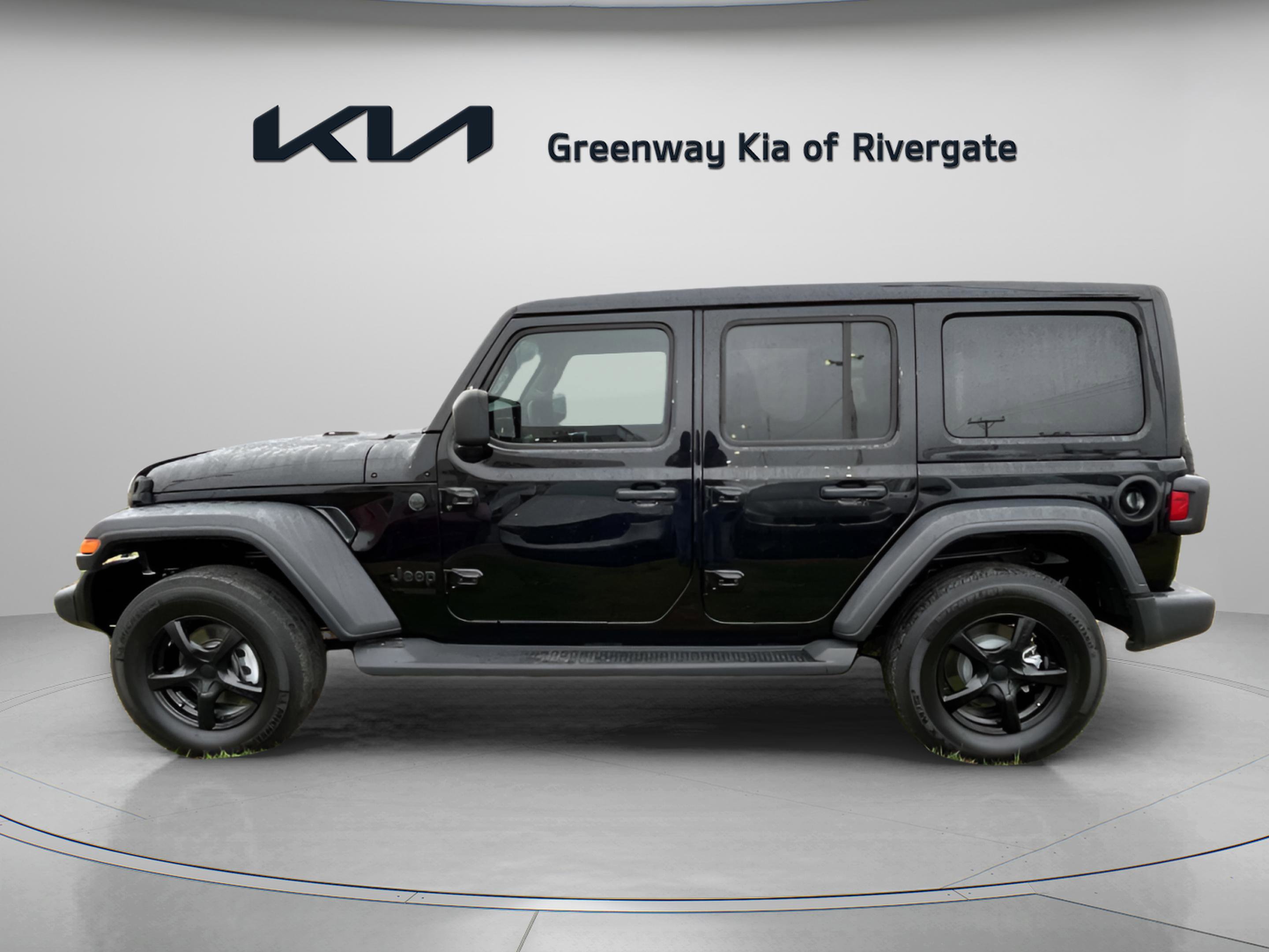 Used 2022 Jeep Wrangler Unlimited Sport w/ Sun And Sound Package image 4