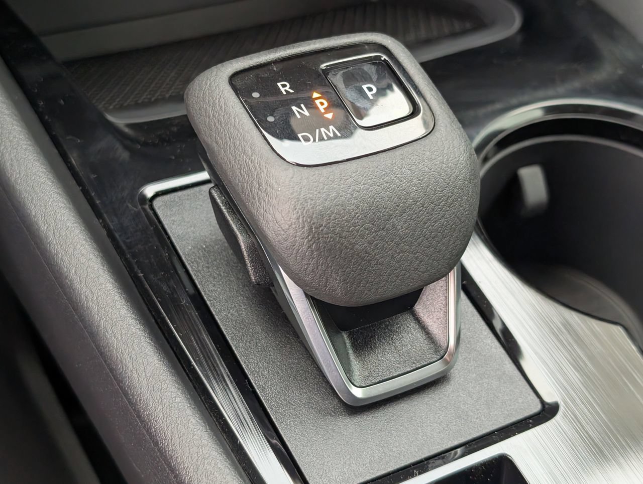 New 2026 Nissan Rogue SV AWD/4WD image 17