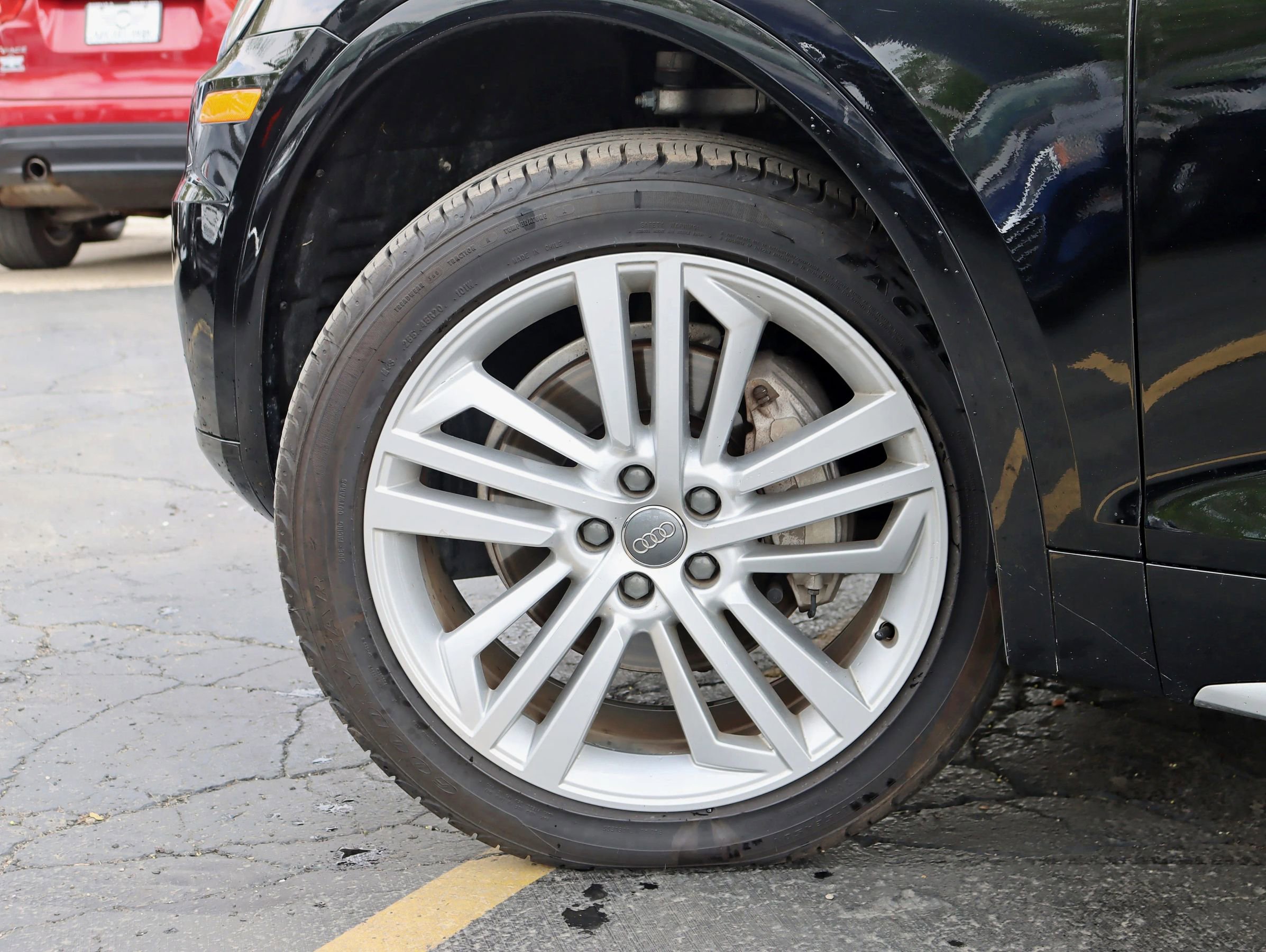 Used 2018 Audi Q5 2.0T Premium Plus w/ Premium Plus Package AWD/4WD image 15