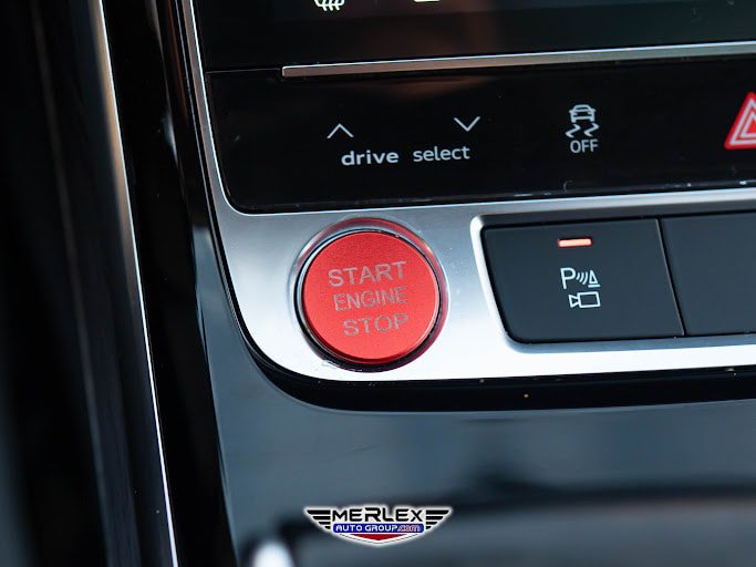 Used 2021 Audi A8 L 4.0T w/ Interior Protection Package AWD/4WD image 36