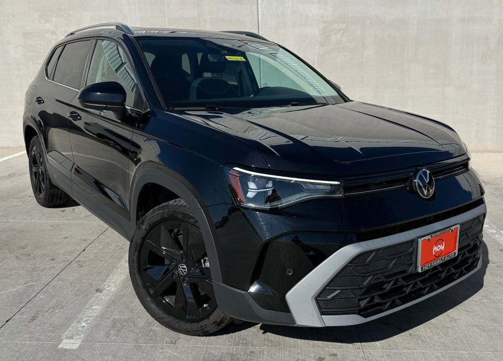 Certified 2025 Volkswagen Taos SE