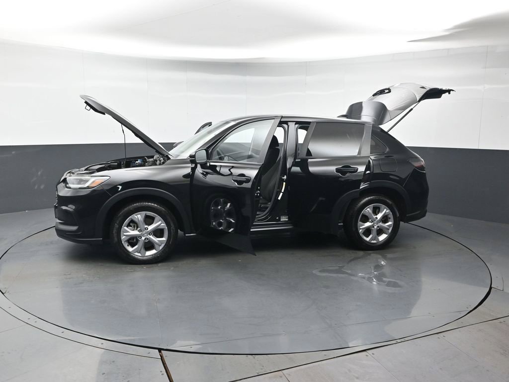 Certified 2024 Honda HR-V LX image 44