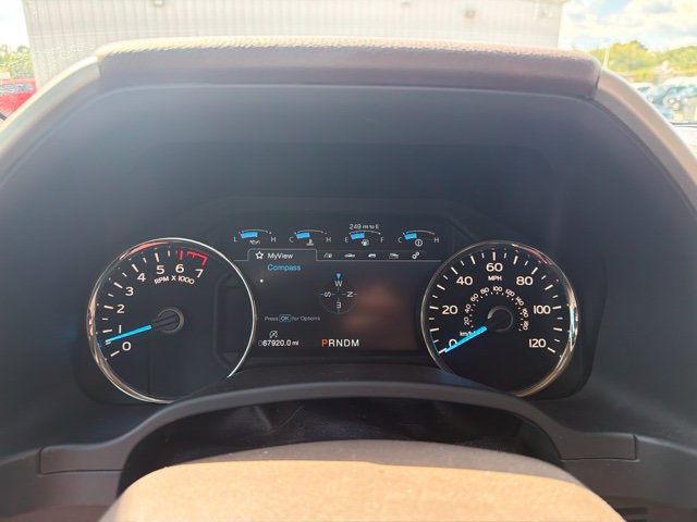 Used 2018 Ford F150 Lariat w/ Equipment Group 502A Luxury AWD/4WD image 8