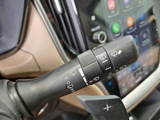 Used 2023 Subaru Outback Premium AWD/4WD image 12