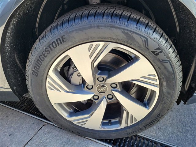 New 2025 Audi Q6 e-tron Premium Plus image 20