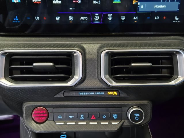 Used 2025 Ford Mustang GT Premium RWD image 21
