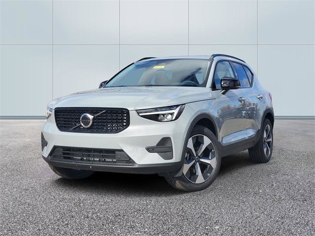 New 2026 Volvo XC40 B5 Core w/ Protection Package Premier image 1
