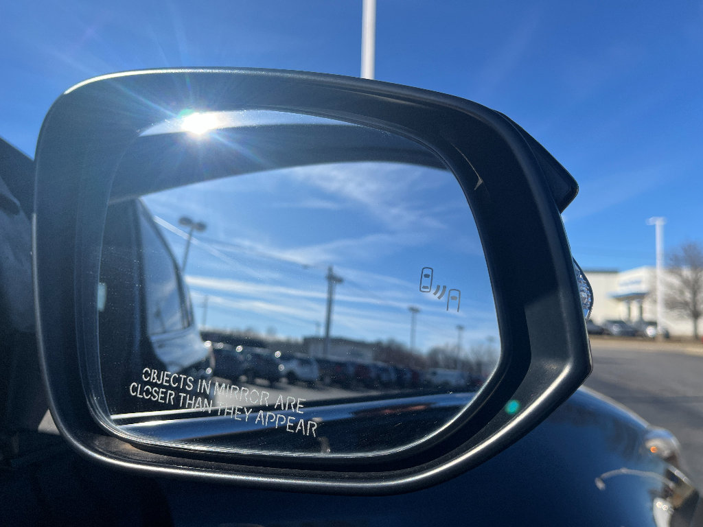 Used 2018 Toyota RAV4 SE w/ Power Extra Value Package image 14