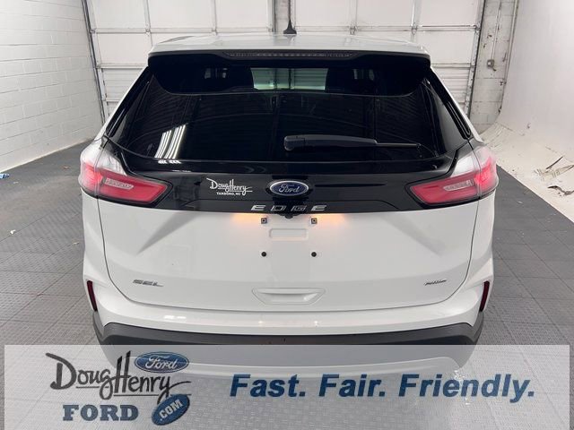 Used 2024 Ford Edge SEL image 6