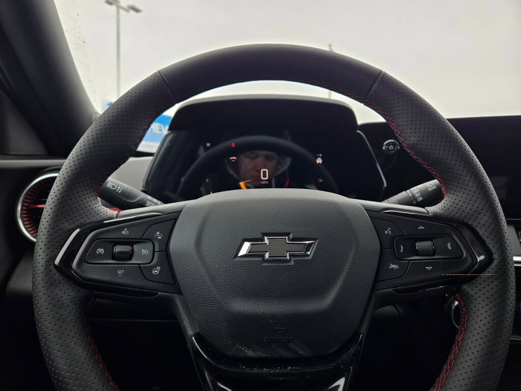 New 2026 Chevrolet Trax RS w/ Driver Confidence Package image 28