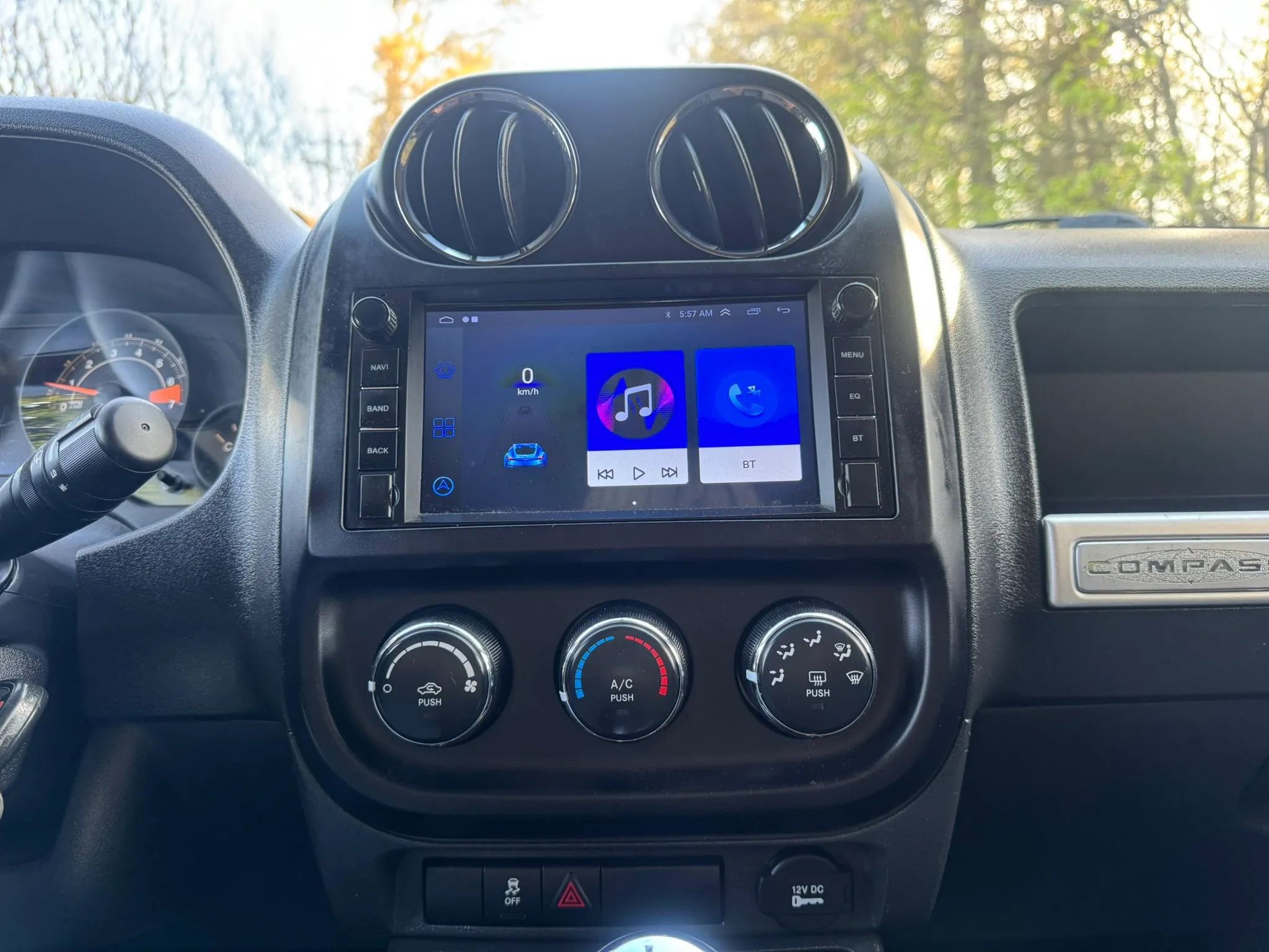 Used 2015 Jeep Compass Sport w/ Power Value Group FWD image 16