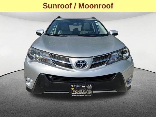 Used 2015 Toyota RAV4 XLE AWD/4WD image 4