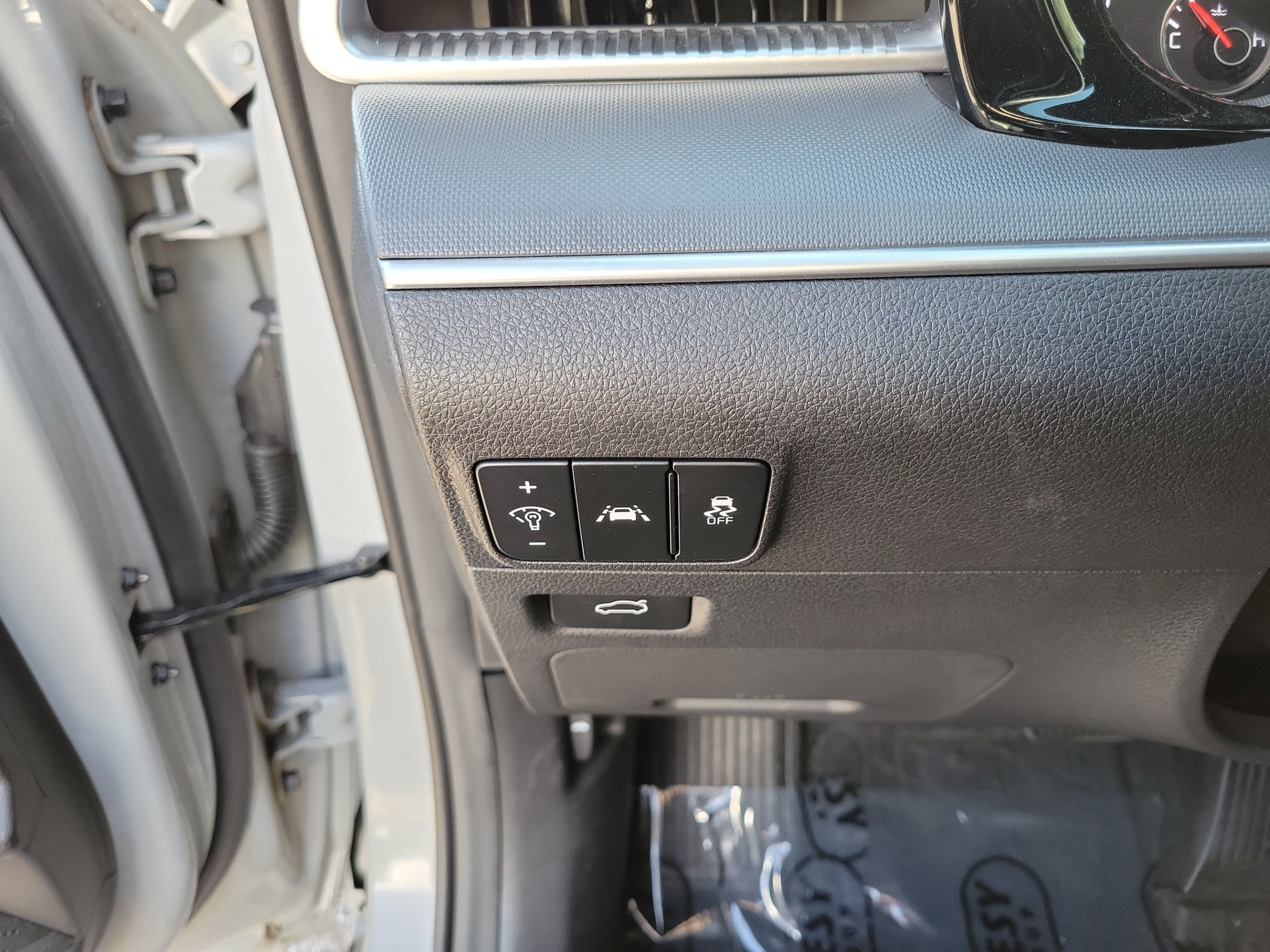 Certified 2024 Kia K5 GT-Line FWD image 30