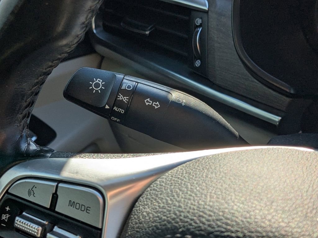 Used 2022 Kia Telluride EX w/ EX Premium Package FWD image 25