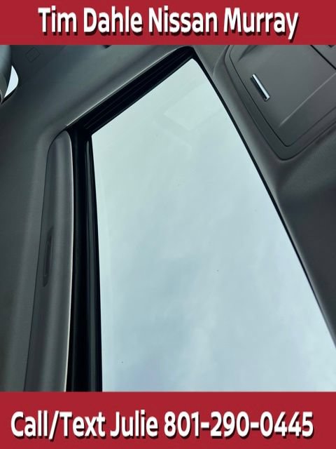 Used 2019 GMC Sierra 3500 Denali w/ Duramax Plus Package AWD/4WD image 33