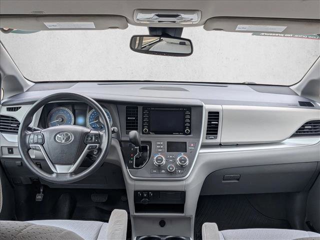 Used 2020 Toyota Sienna LE image 17
