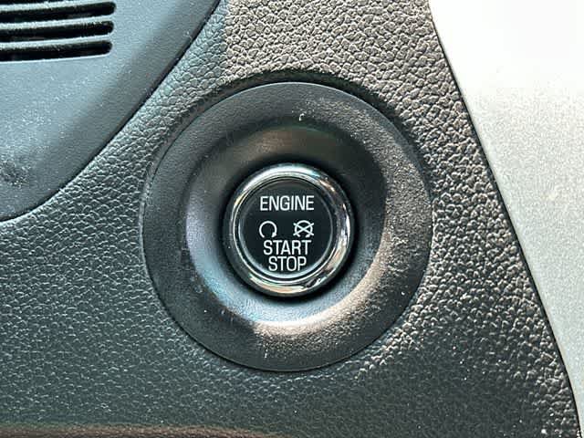Used 2015 Ford Explorer Limited w/ Equipment Group 302A AWD/4WD image 10