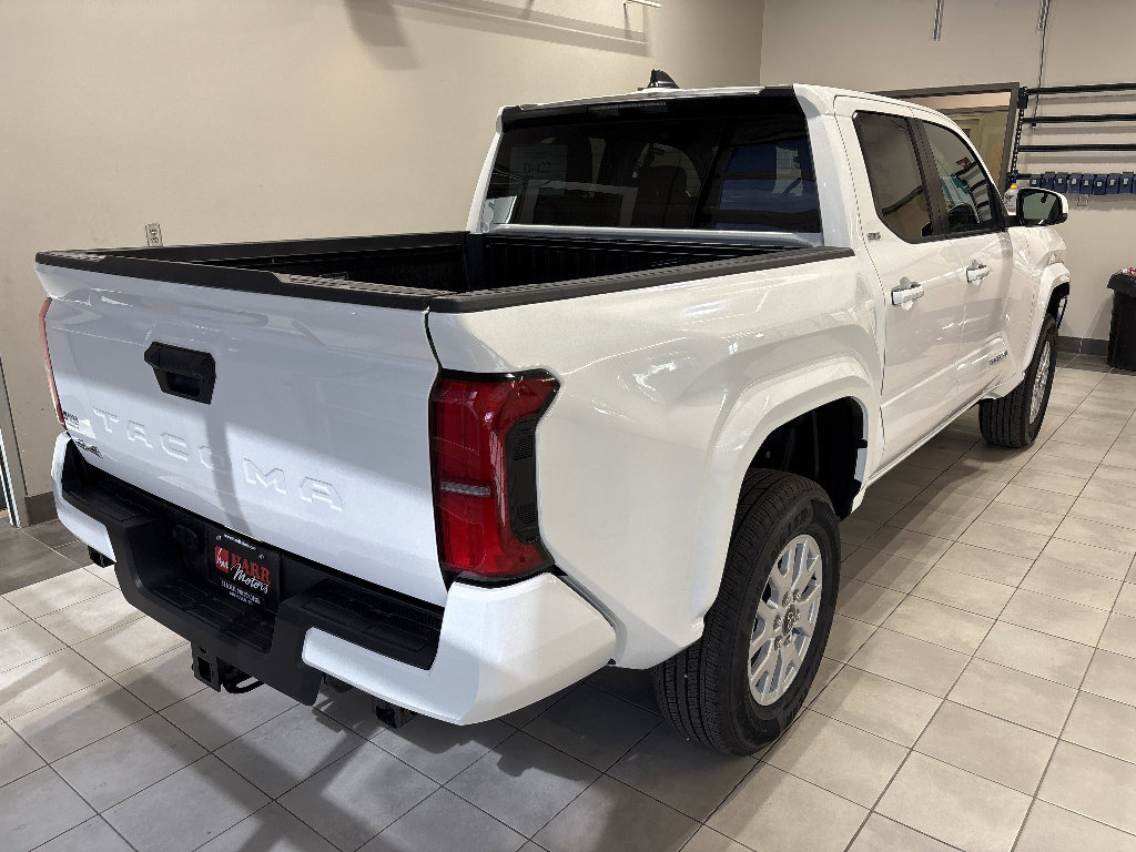 New 2026 Toyota Tacoma SR5 AWD/4WD image 4