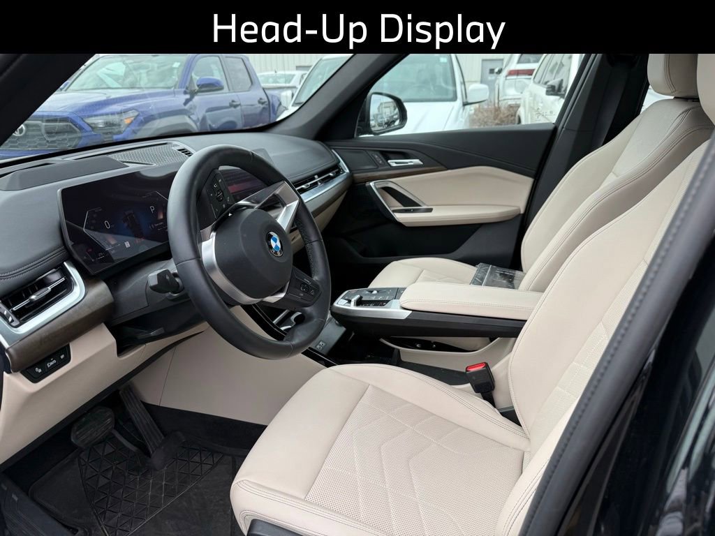 Certified 2025 BMW X1 xDrive28i w/ Technology Package image 11
