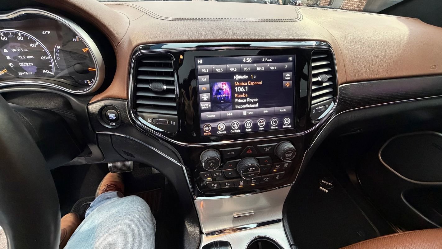 Used 2021 Jeep Grand Cherokee Summit image 15