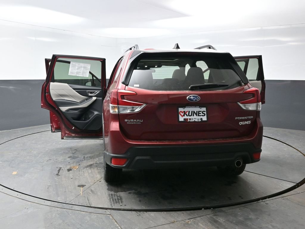 Used 2024 Subaru Forester Limited image 56