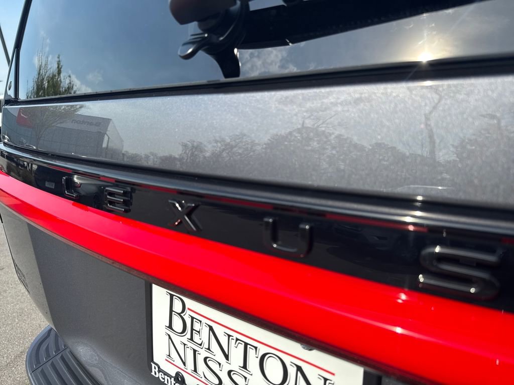 Used 2026 Lexus GX 550 w/ Accessory Package (2T) image 39