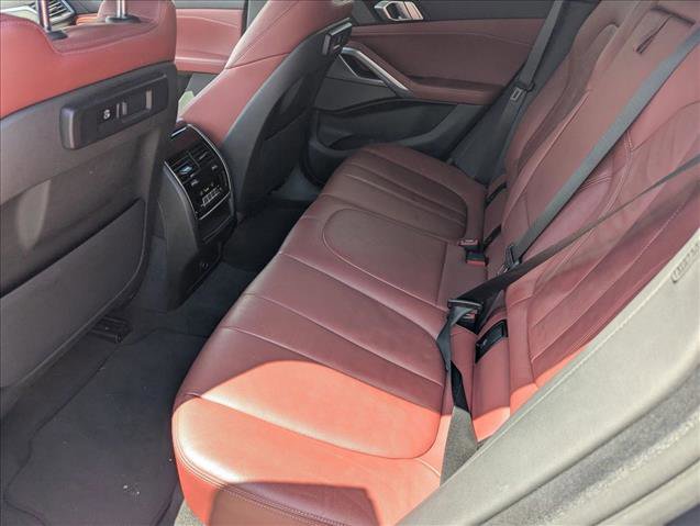 Used 2021 BMW X6 xDrive40i w/ M Sport Package AWD/4WD image 18