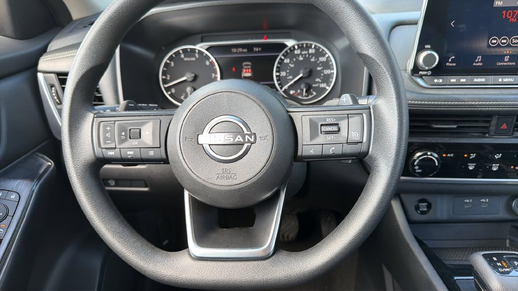 Used 2024 Nissan Rogue S AWD/4WD image 15