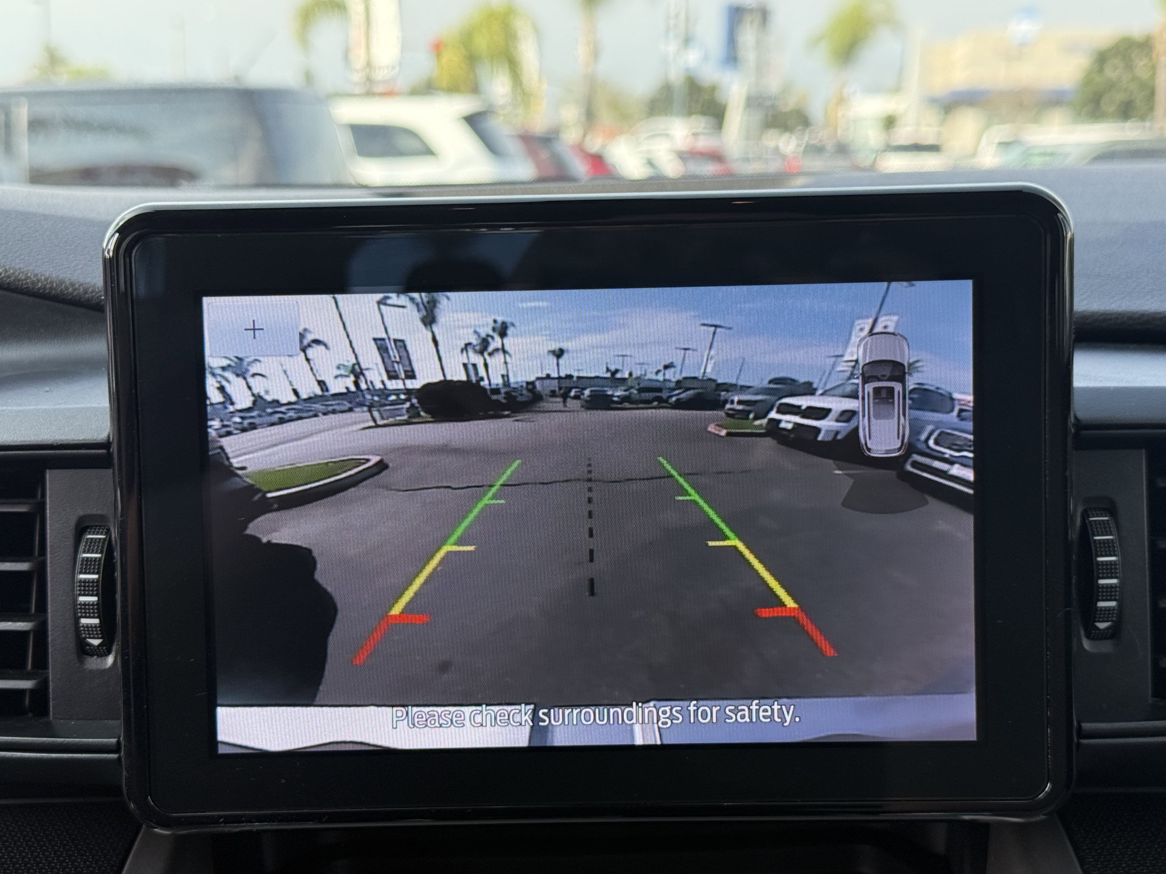 Used 2022 Ford Explorer 4WD image 22