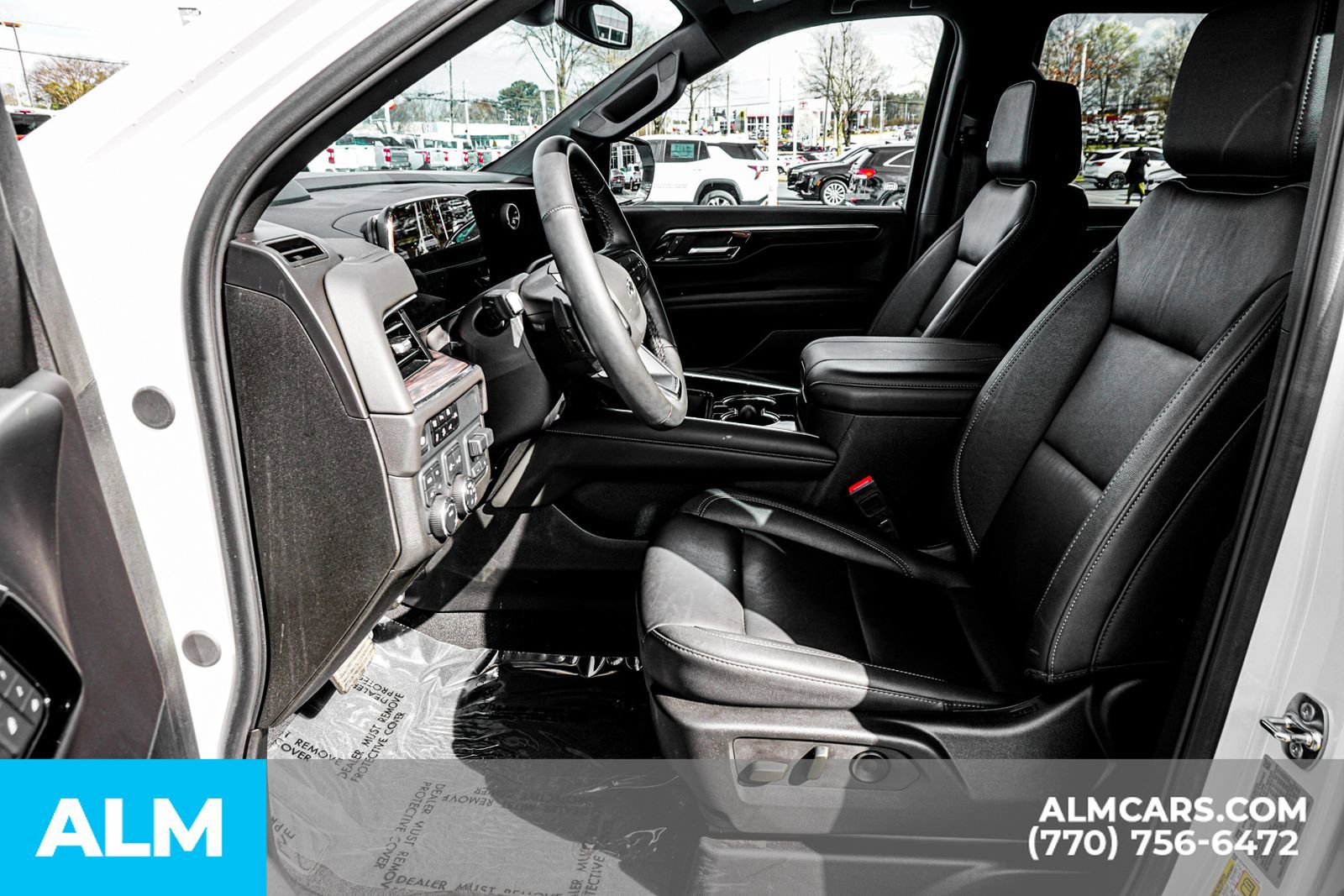Used 2025 Chevrolet Tahoe Z71 w/ Comfort Package image 20