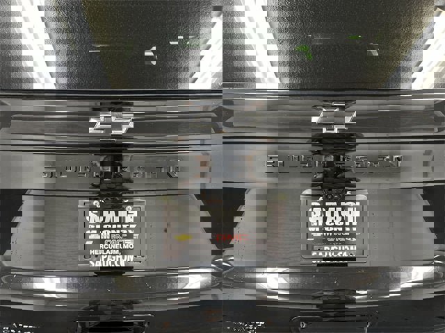 Certified 2025 Chevrolet Suburban High Country image 33