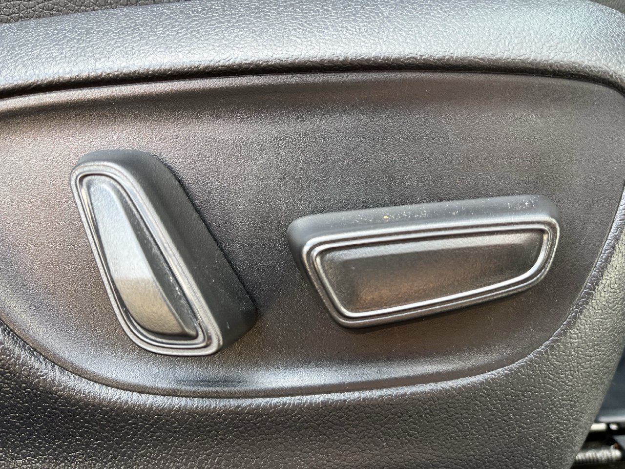 Used 2026 Toyota Grand Highlander FWD image 25