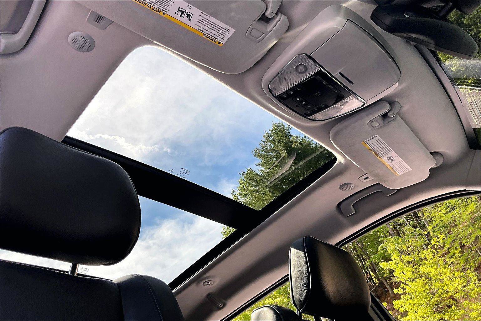 Used 2019 Jeep Grand Cherokee Summit AWD/4WD image 22